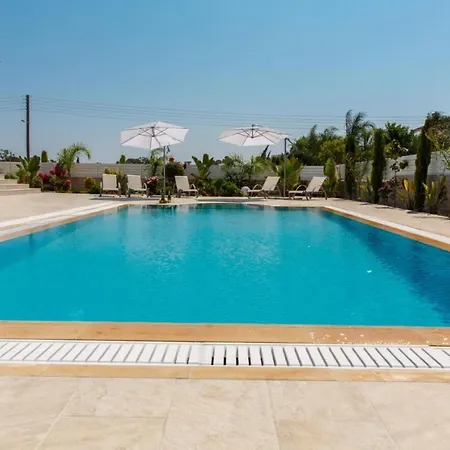 Andriana Villa